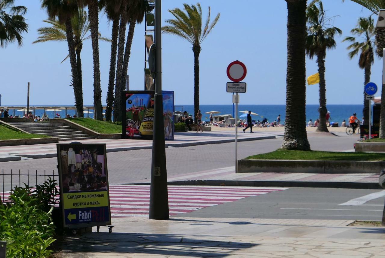 Rentalmar Delfos Playa Salou Exterior photo